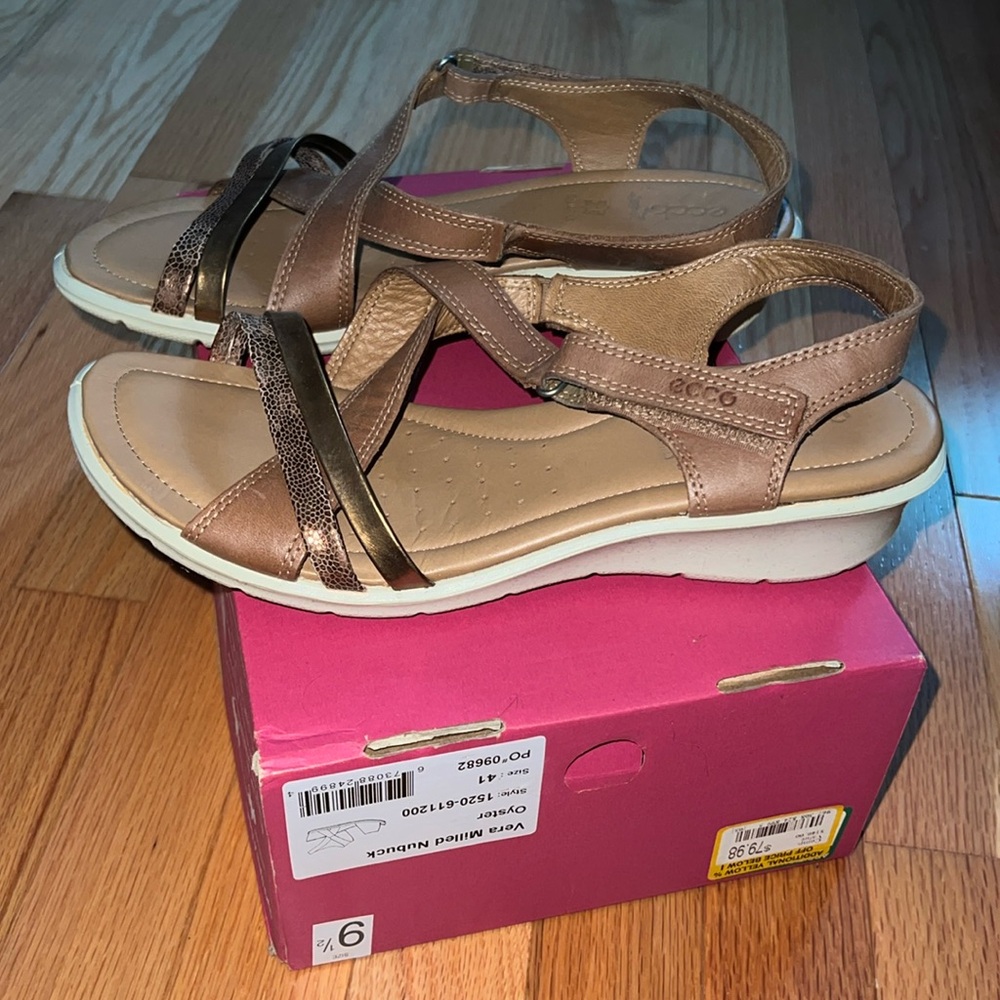 Ecco Vera Milled Nubuck Sandal